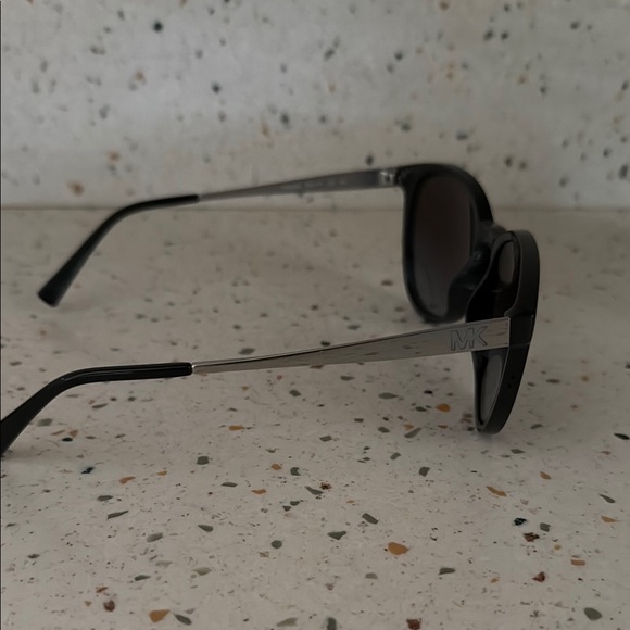 Michael Kors Black Sunglasses with White Case - Picture 5 of 7